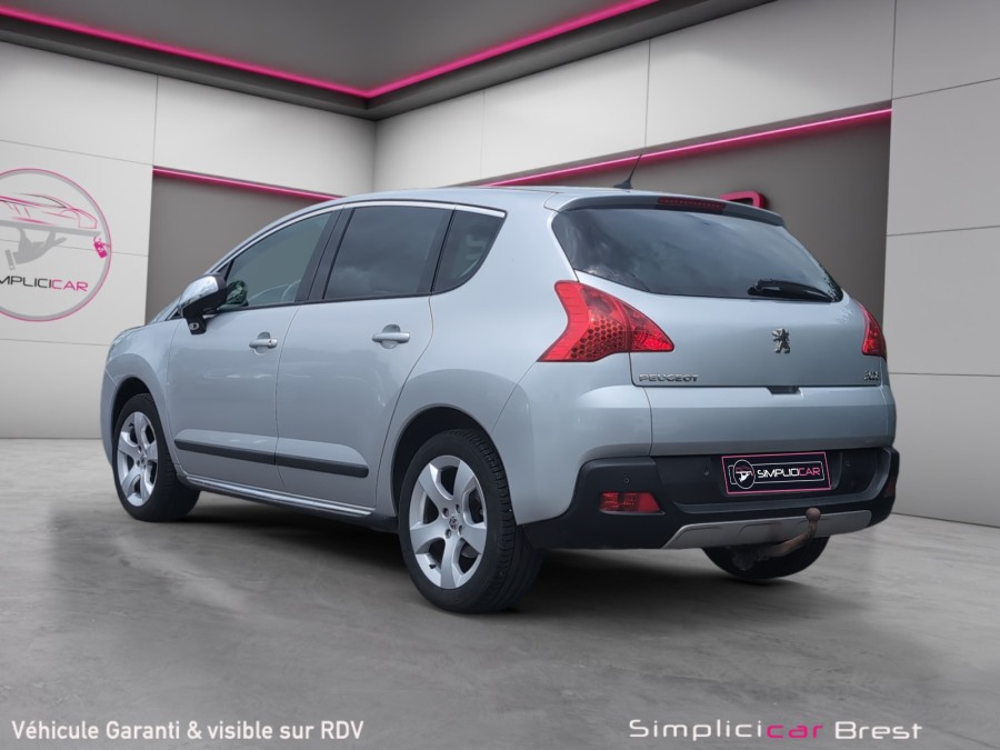 PEUGEOT d'occasion 3008 I MONOSPACE 1.6 HDI 115 FELINE de 2013 Brest