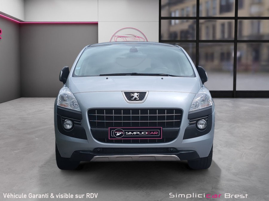 PEUGEOT d'occasion 3008 I MONOSPACE 1.6 HDI 115 FELINE de 2013 Brest
