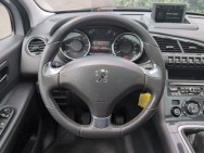 PEUGEOT d'occasion 3008 I MONOSPACE 1.6 HDI 115 FELINE de 2013 Brest
