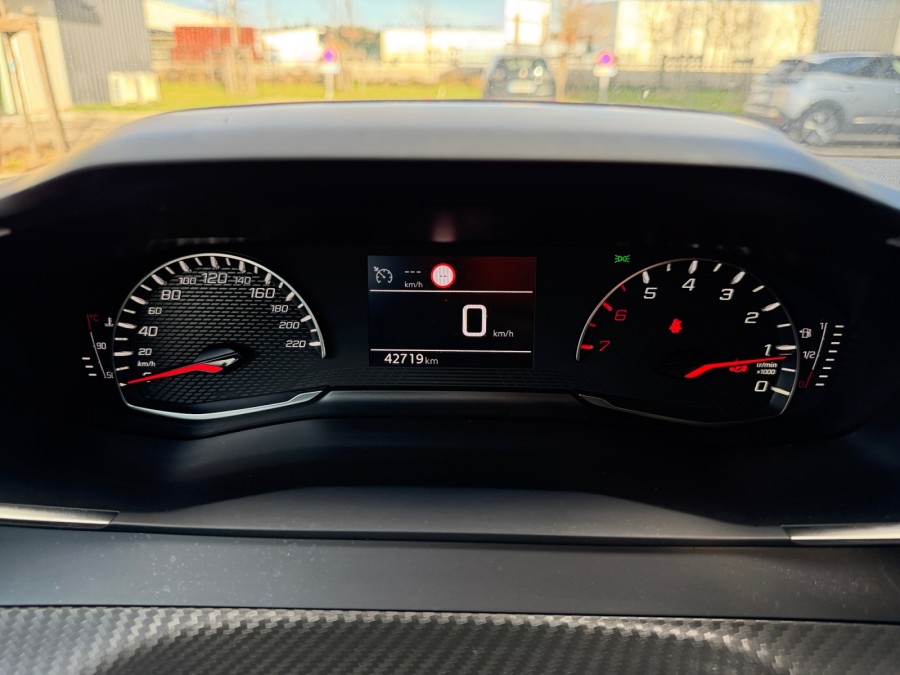 PEUGEOT d'occasion 2008 II PEUGEOT 2008 style phase 2 1.2 100ch de