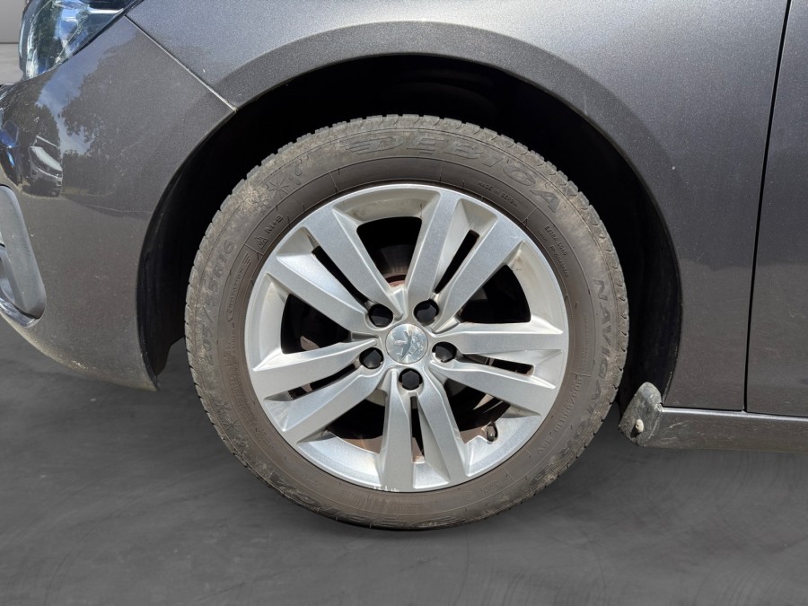 PEUGEOT d'occasion 308 II PEUGEOT 308 II 1.5 BLUE HDI 100 ACTIVE