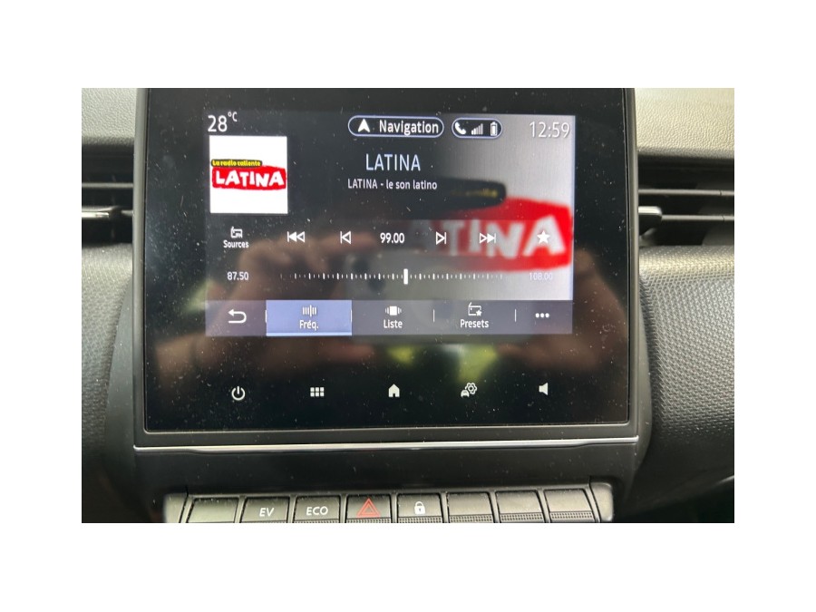 RENAULT d'occasion CLIO V 1.6 E-TECH 140 LUTECIA de 2021 Champigny