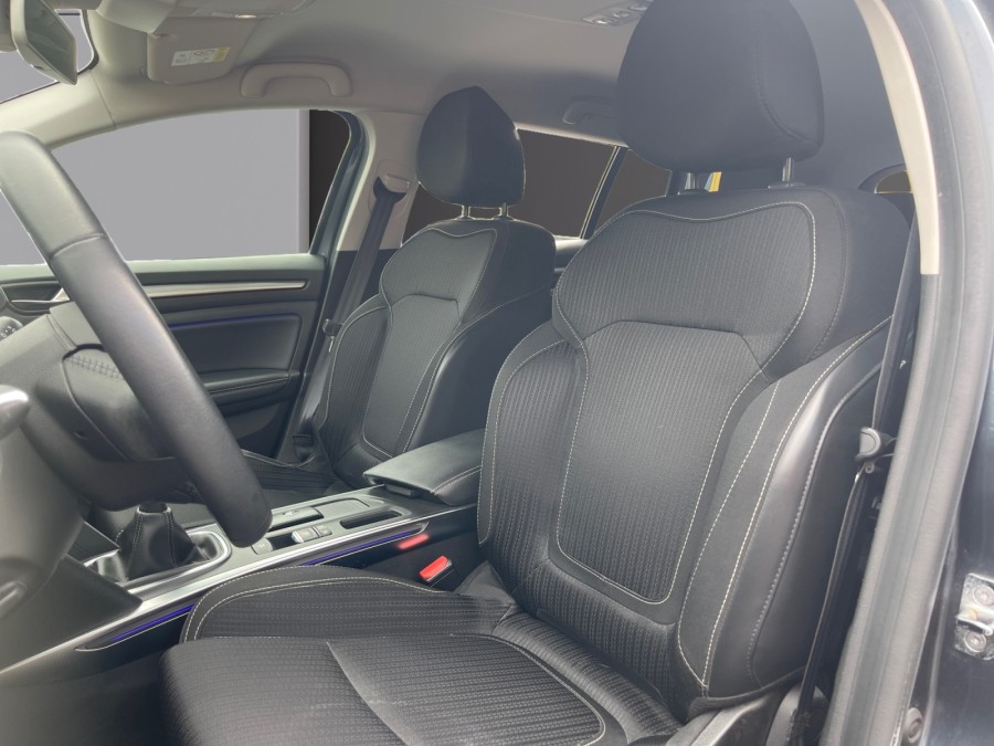 RENAULT d'occasion MEGANE IV ESTATE ESTATE BLUE 1.5 DCI 115 ZEN de