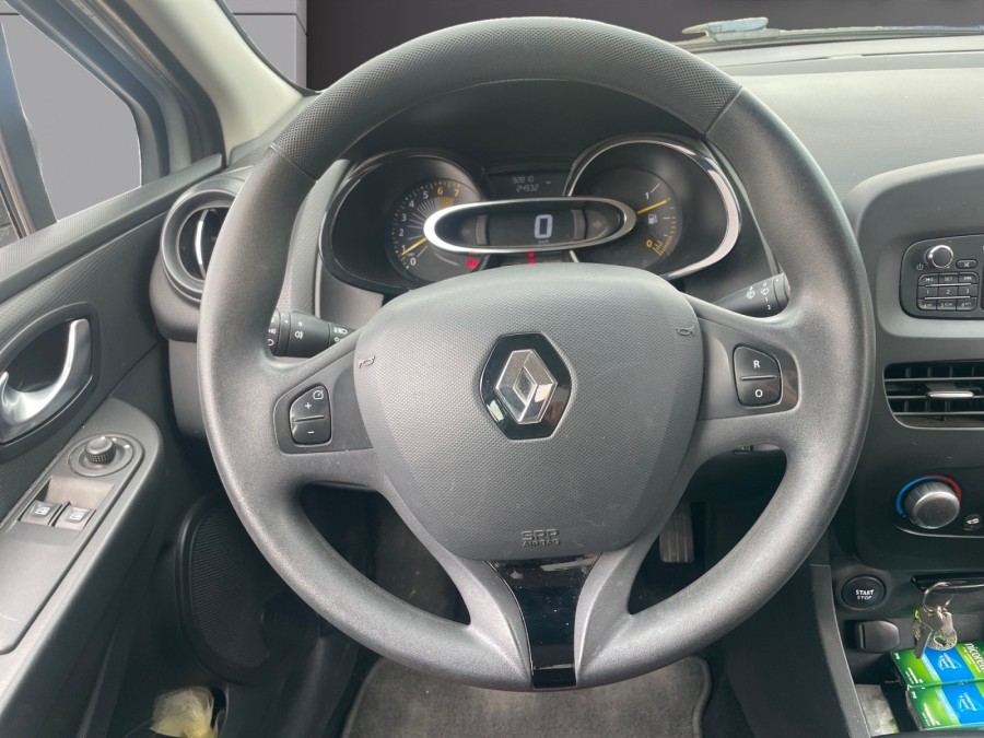 RENAULT d'occasion CLIO IV 1.2 16V 75 LIFE de 2015 Royan (17)﻿