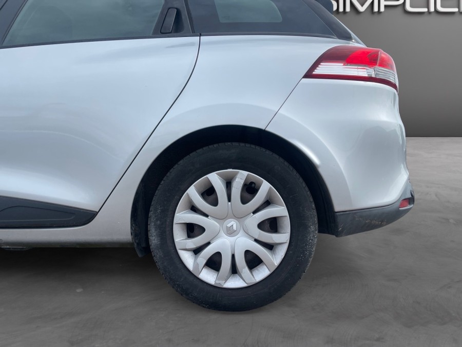RENAULT d'occasion CLIO IV 1.2 16V 75 LIFE de 2015 Royan (17)﻿