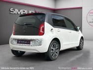 VOLKSWAGEN d'occasion UP! 2.0 1.0 75 GROOVE UP! BLUEMOTION TECHNOLOGY