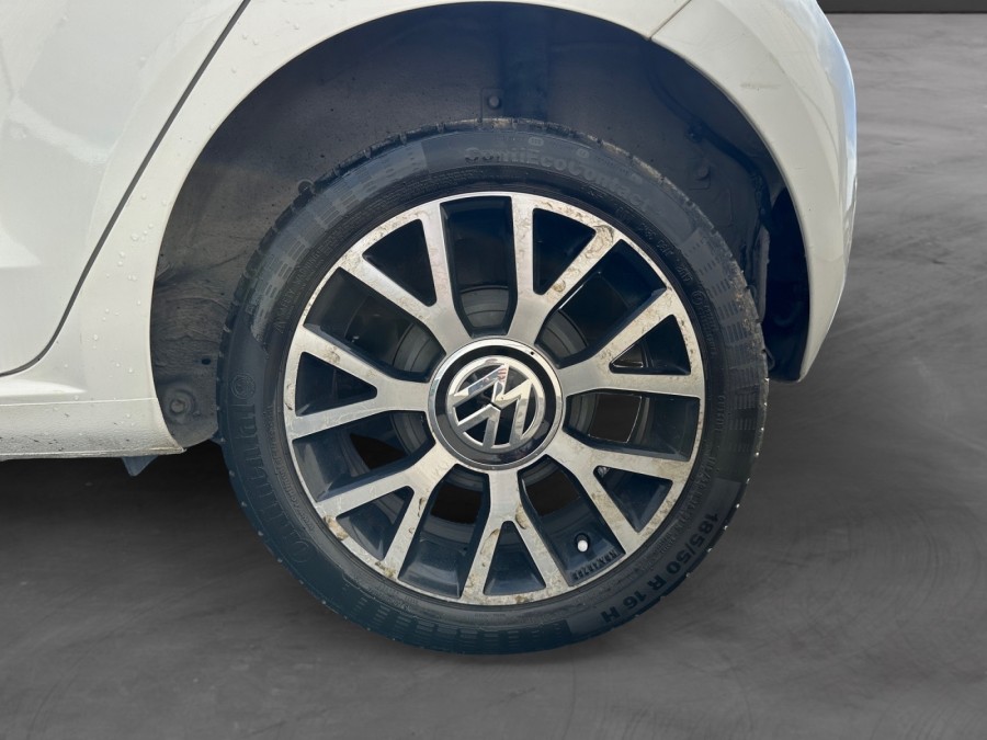 VOLKSWAGEN d'occasion UP! 2.0 1.0 75 GROOVE UP! BLUEMOTION TECHNOLOGY