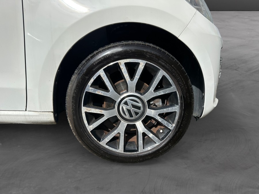 VOLKSWAGEN d'occasion UP! 2.0 1.0 75 GROOVE UP! BLUEMOTION TECHNOLOGY