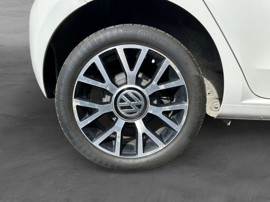VOLKSWAGEN d'occasion UP! 2.0 1.0 75 GROOVE UP! BLUEMOTION TECHNOLOGY