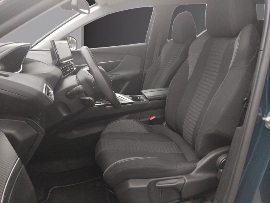 PEUGEOT d'occasion 5008 1.5 BHDI de 2023 Beauvais (60)﻿