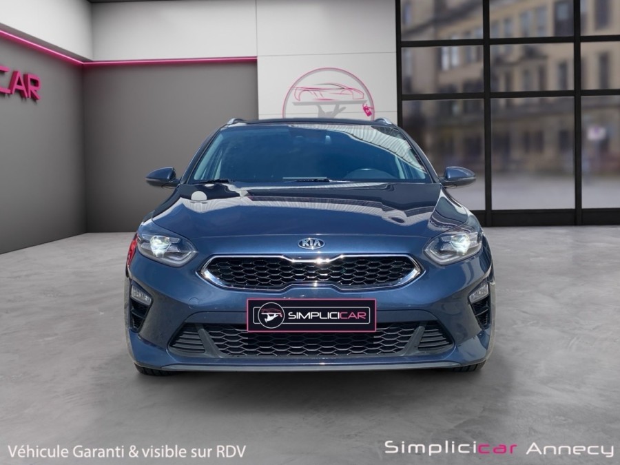 KIA d'occasion CEE-D KIA CEED SW 1.6 CRDI 136ch de 2020 Annecy (74)﻿