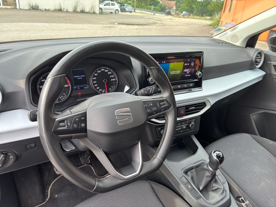 SEAT d'occasion IBIZA 1.0 TSI 95 BUSINESS PH2 de 2022 Besançon (25)﻿