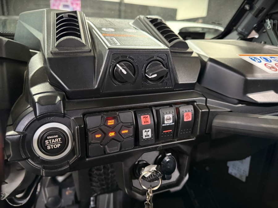 CAN AM d'occasion MAVERICK MAVERICK de 2025 Magny-en-Vexin (95)﻿
