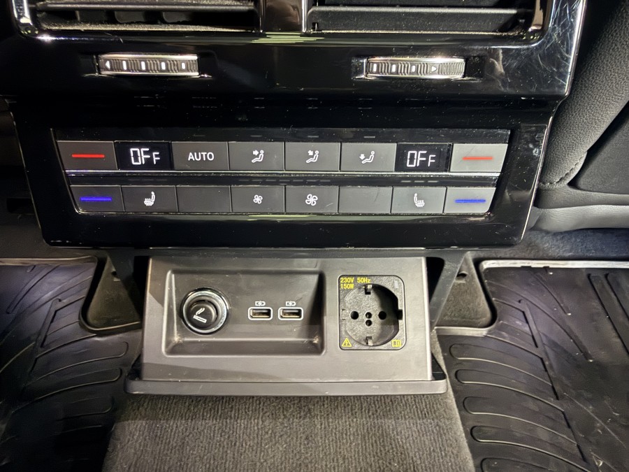 VOLKSWAGEN d'occasion TOUAREG 3.0 TSI V6 340 R LINE 4 MOTION de 2019
