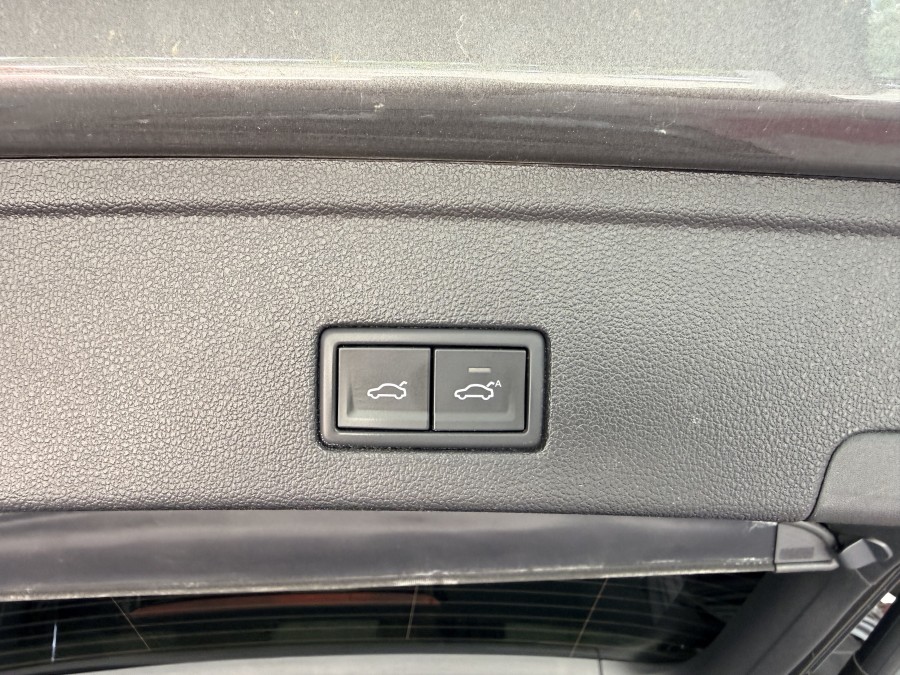 VOLKSWAGEN d'occasion TOUAREG 3.0 TSI V6 340 R LINE 4 MOTION de 2019