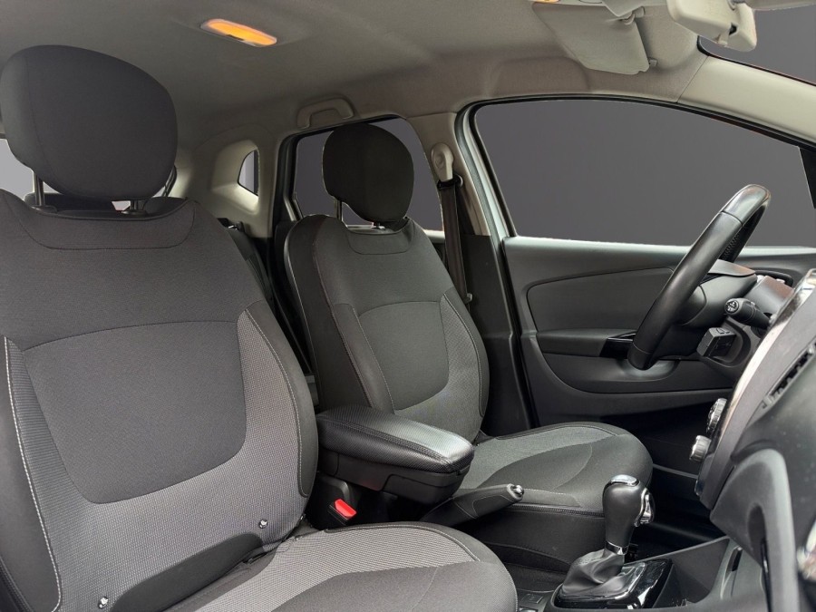 RENAULT d'occasion CAPTUR I 1.2 TCE 120 PURE EDC de 2015 Montreuil