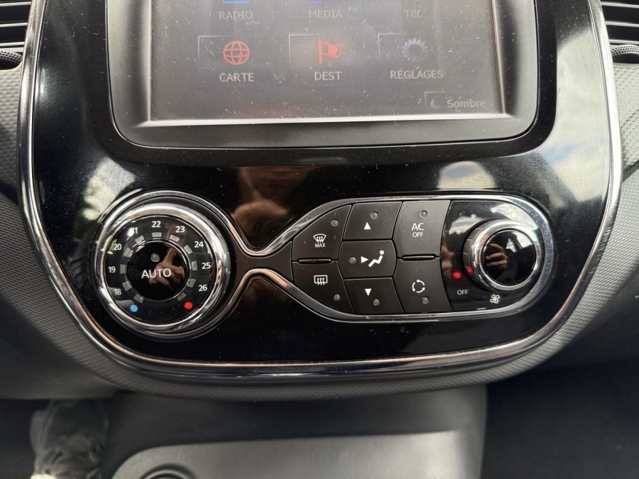 RENAULT d'occasion CAPTUR I 1.2 TCE 120 PURE EDC de 2015 Montreuil