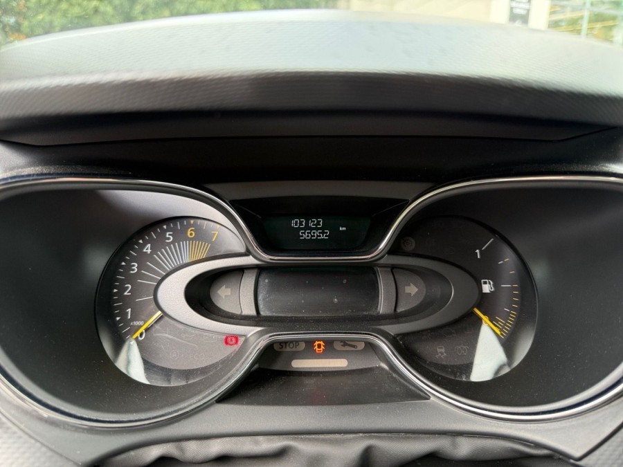 RENAULT d'occasion CAPTUR I 1.2 TCE 120 PURE EDC de 2015 Montreuil