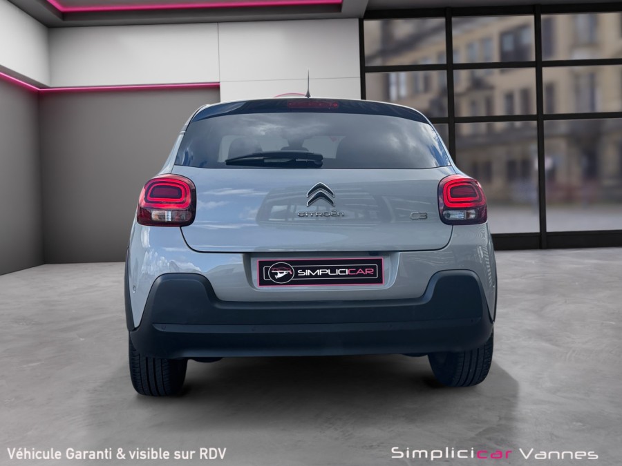 CITROEN d'occasion C3 III 1.2 PURE TECH 110 SHINE de 2018 Vannes (56)﻿