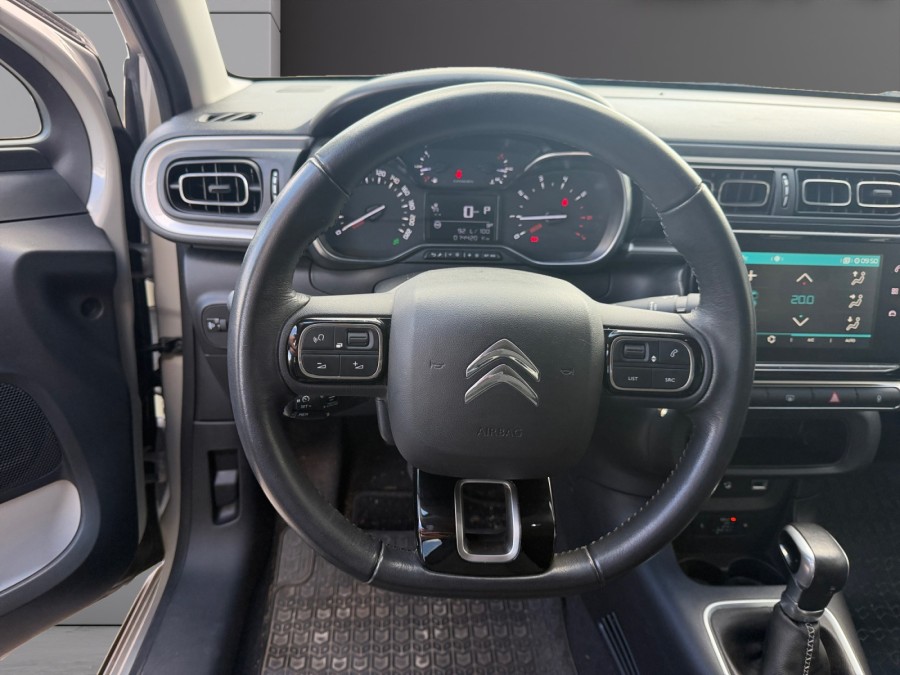 CITROEN d'occasion C3 III 1.2 PURE TECH 110 SHINE de 2018 Vannes (56)﻿