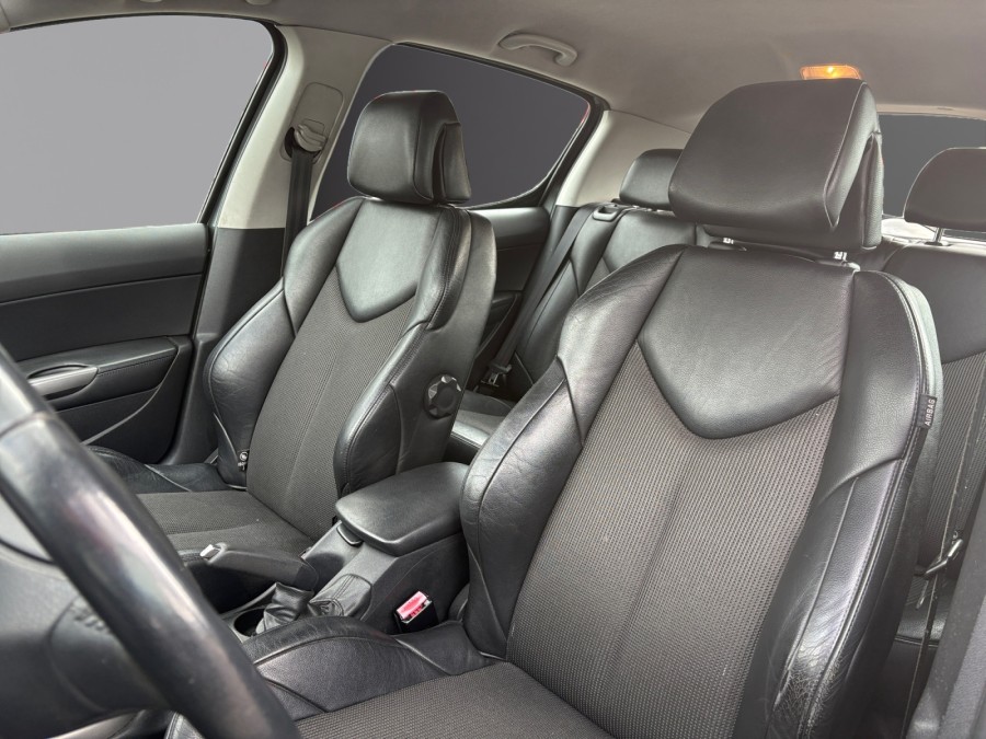 PEUGEOT d'occasion 308 I 1.6 HDI 112 PREMIUM de 2011 Méry Sur Oise