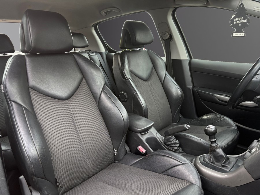 PEUGEOT d'occasion 308 I 1.6 HDI 112 PREMIUM de 2011 Méry Sur Oise