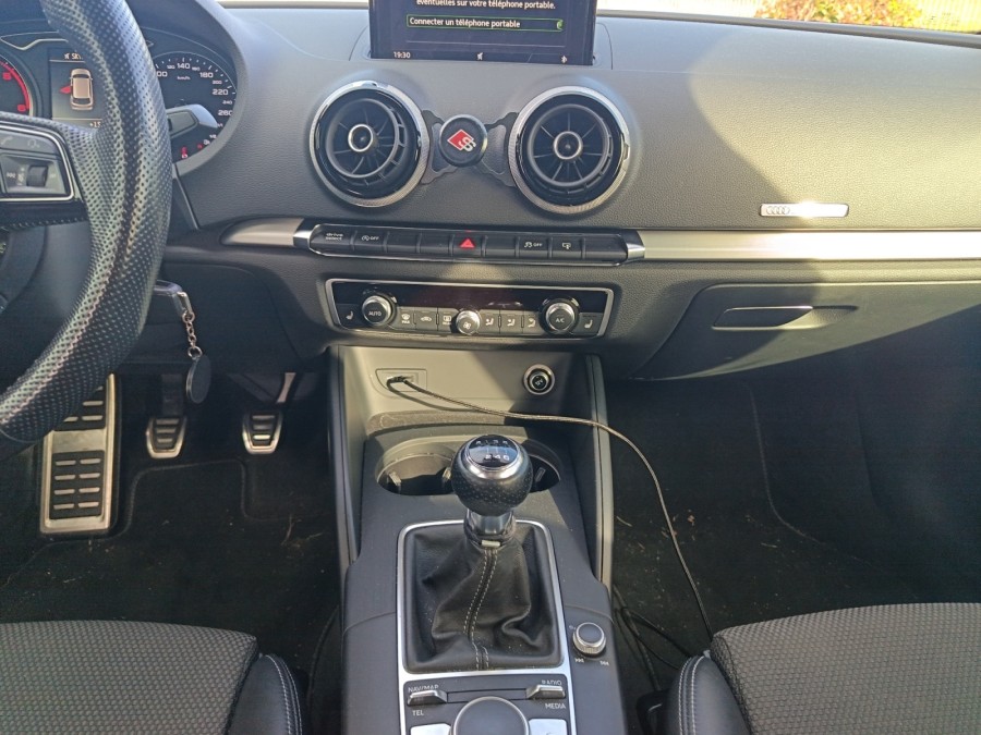 AUDI d'occasion A3 Sportback 2.0 TDI 150 DESIGN LUXE de 2017 Rennes