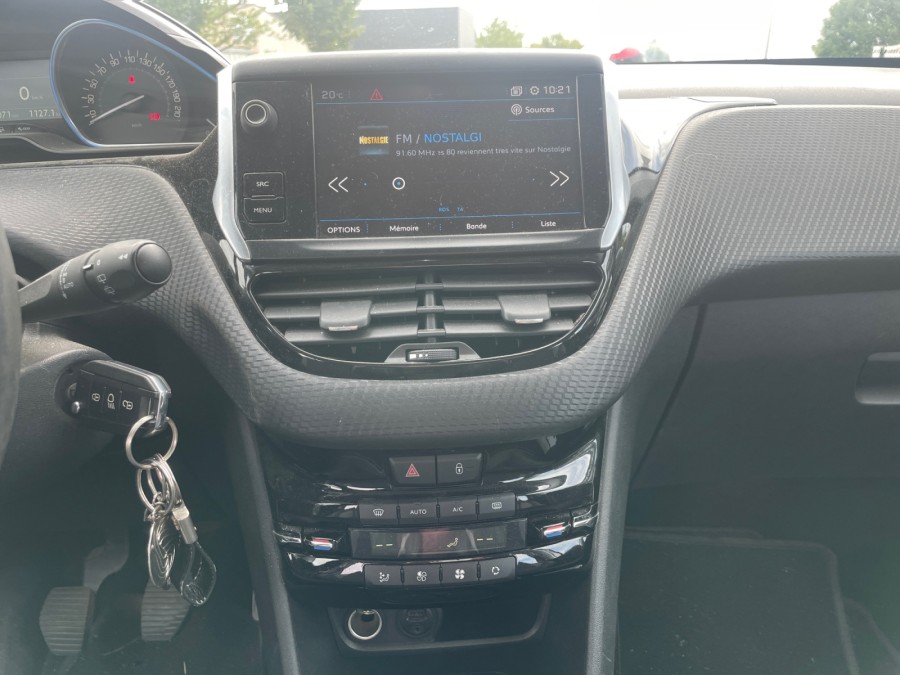 PEUGEOT d'occasion 2008 1.2 110 ch Allure de 2018 Royan (17)﻿