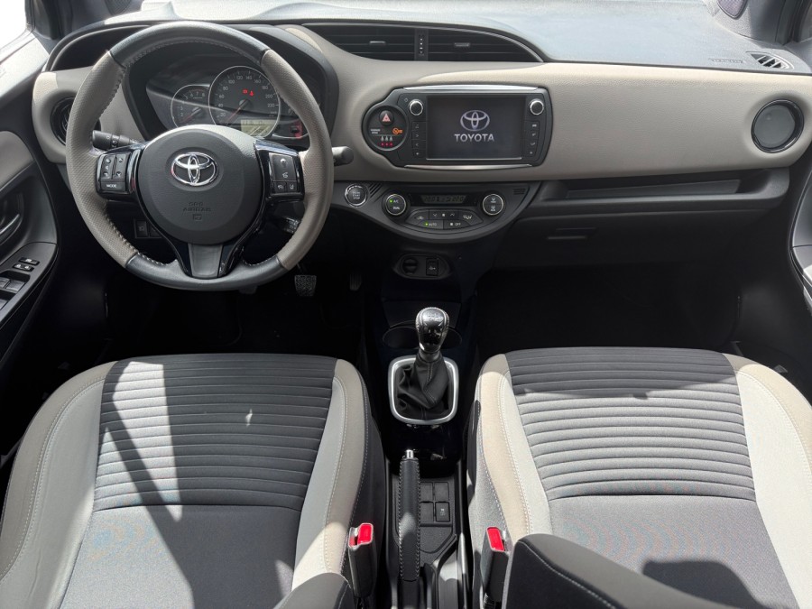 TOYOTA d'occasion YARIS YARIS 1.3 VVTI 100 COLLECTION de 2017 Les
