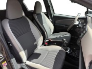 TOYOTA d'occasion YARIS YARIS 1.3 VVTI 100 COLLECTION de 2017 Les