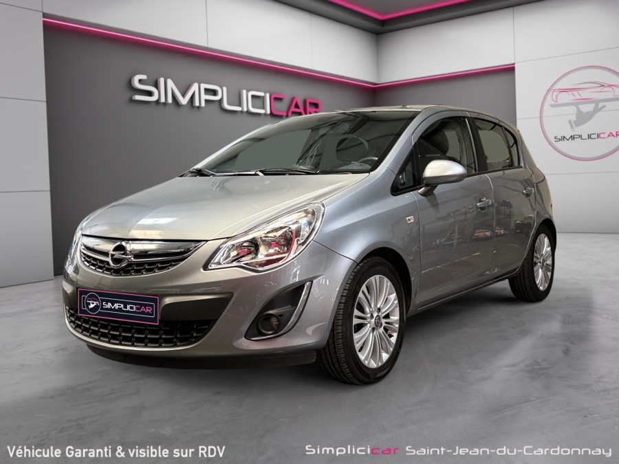 OPEL d'occasion CORSA 1.4 TWINPORT 100 COSMO de 2013 St Jean du