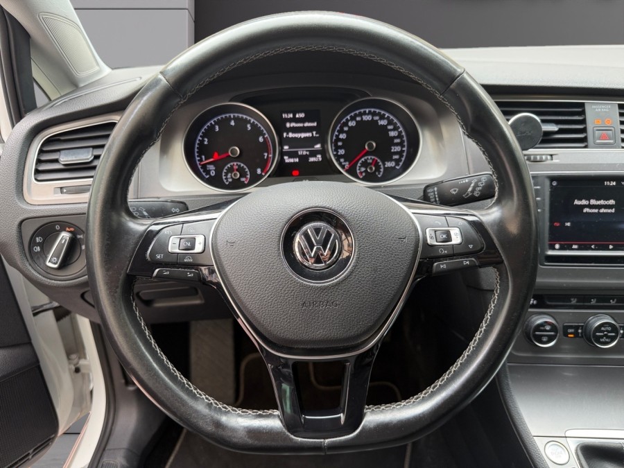 VOLKSWAGEN d'occasion GOLF VII 1.2 TSI 110 ALLSTAR de 2015 Le Raincy