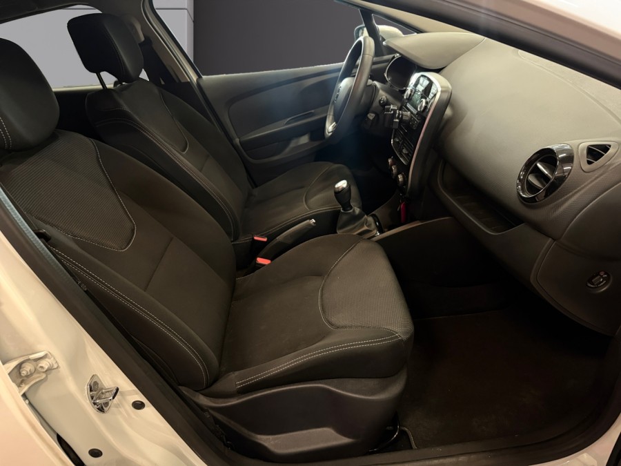 RENAULT d'occasion CLIO IV 0.9 TCE 90 GENERATION de 2019 Andrezieux