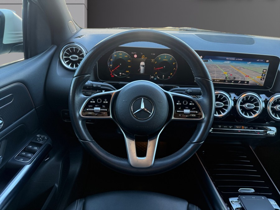 MERCEDES d'occasion CLASSE B SPORTS TOURER SB CLA 200 AMG LINE BA de