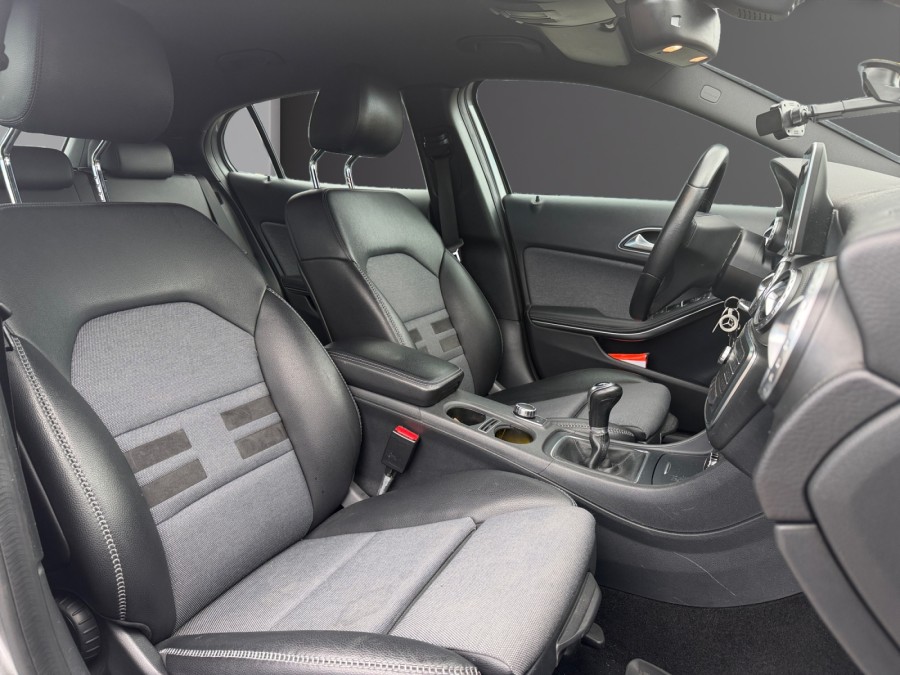 MERCEDES d'occasion CLASSE GLA GLA 200 INSPIRATION de 2016 Toulouse