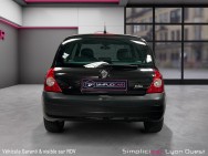 RENAULT d'occasion CLIO Initiale 1.6 16V de 2003 Lyon Ouest (69)﻿