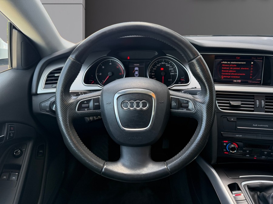 AUDI d'occasion A5 2.0 TDI de 2009 Toulon Est (83)﻿