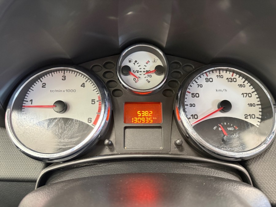 PEUGEOT d'occasion 207 CC 1.6 HDI SPORT de 2008 Amiens (80)﻿