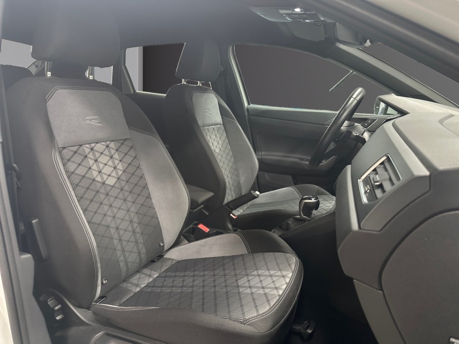 VOLKSWAGEN d'occasion TAIGO 1.0 TSI 110 R-LINE de 2022 Lorient (56)﻿