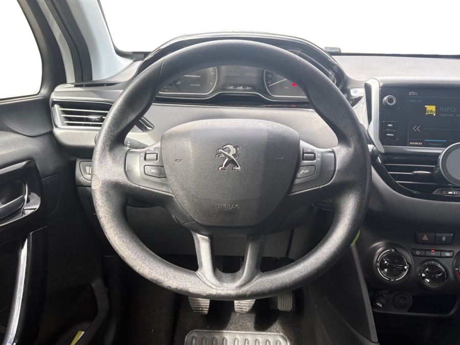 PEUGEOT d'occasion 208 I AFFAIRE 1.2 PURE TECH 82 PREMIUM de 2018
