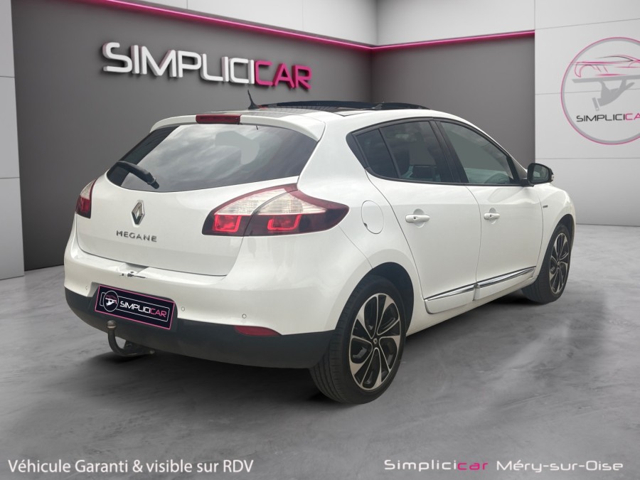 RENAULT d'occasion MEGANE III BERLINE BICORPS TROIS OU CINQ PORTES