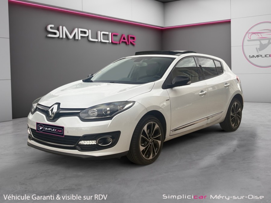 RENAULT d'occasion MEGANE III BERLINE BICORPS TROIS OU CINQ PORTES
