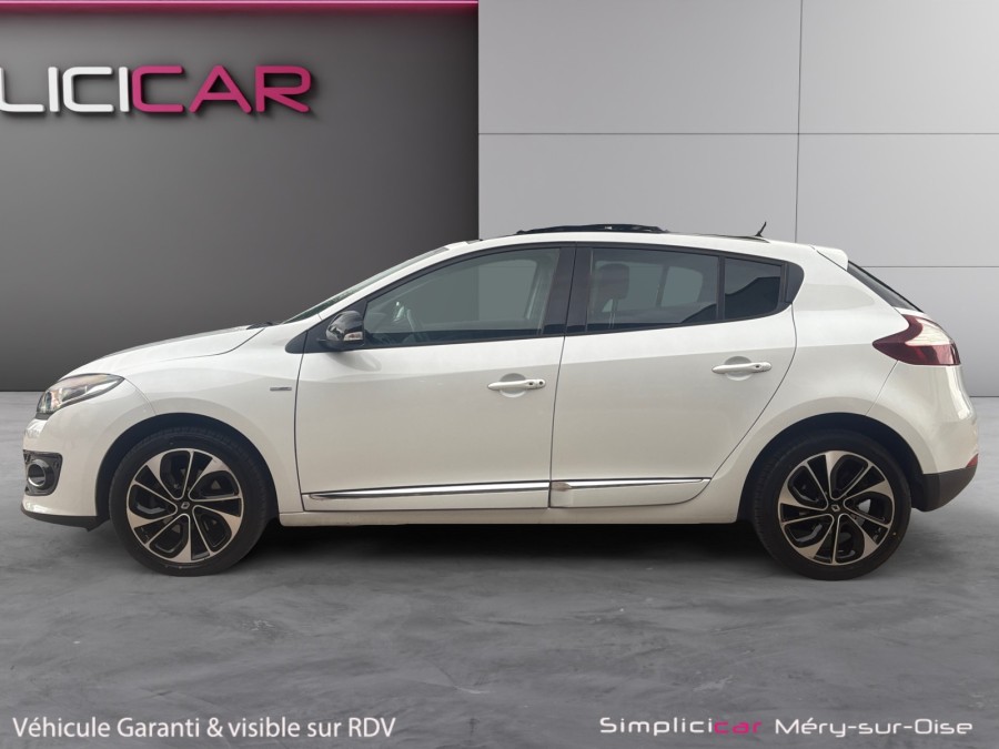 RENAULT d'occasion MEGANE III BERLINE BICORPS TROIS OU CINQ PORTES