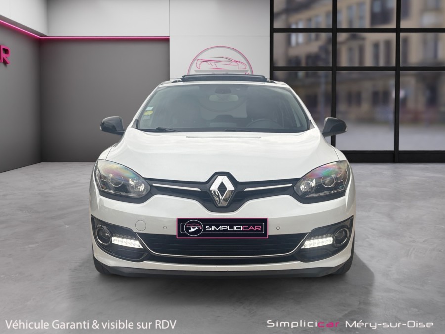 RENAULT d'occasion MEGANE III BERLINE BICORPS TROIS OU CINQ PORTES