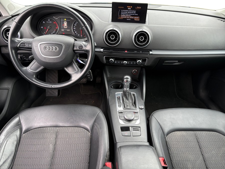 AUDI d'occasion A3 Sportback 1.6 TDI 110 AMBIENTE S TRONIC de 2015