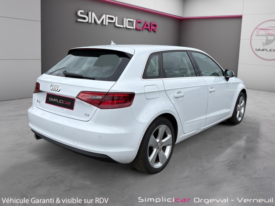 AUDI d'occasion A3 Sportback 1.6 TDI 110 AMBIENTE S TRONIC de 2015