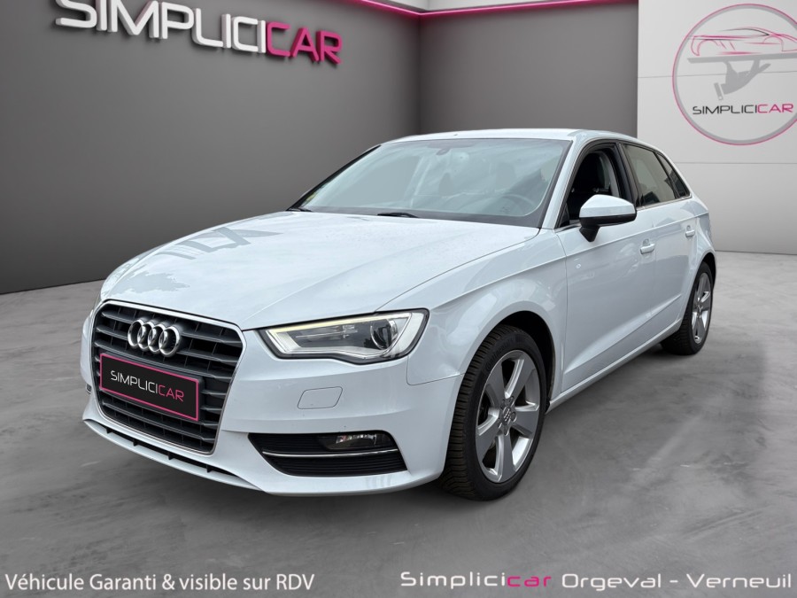 AUDI d'occasion A3 Sportback 1.6 TDI 110 AMBIENTE S TRONIC de 2015