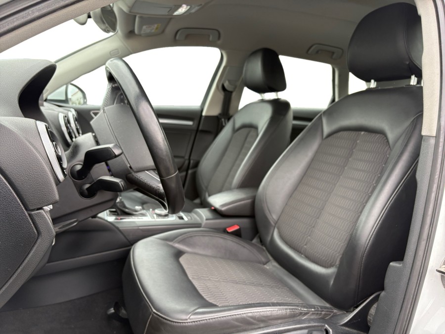 AUDI d'occasion A3 Sportback 1.6 TDI 110 AMBIENTE S TRONIC de 2015