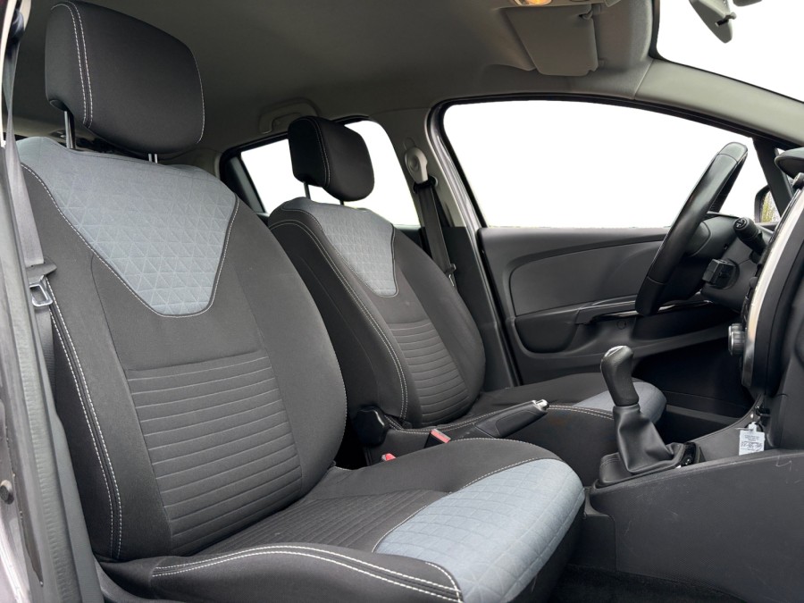RENAULT d'occasion CLIO IV TCE 90 TREND de 2015 Orgeval Verneuil (78)﻿