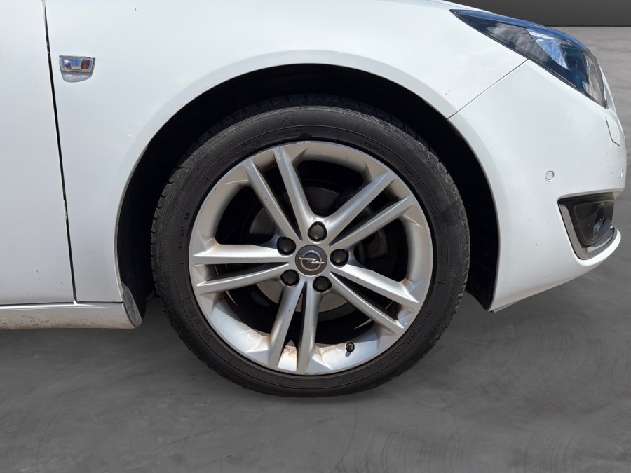 OPEL d'occasion INSIGNIA A 2.0 CDTI 170 COSMO PACK de 2015 Limoges